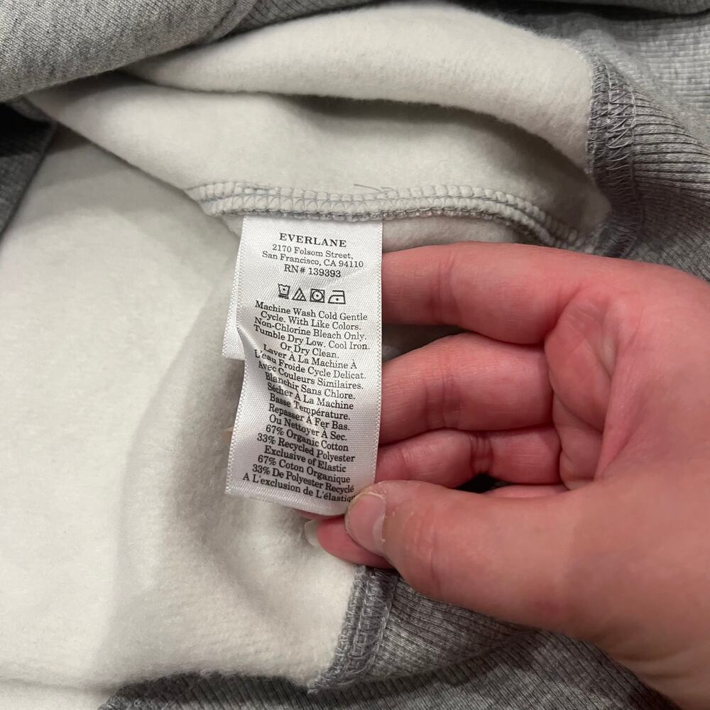 Everlane Heather Gray Quarter-Zip Sweatshirt - Picture 6 of 6